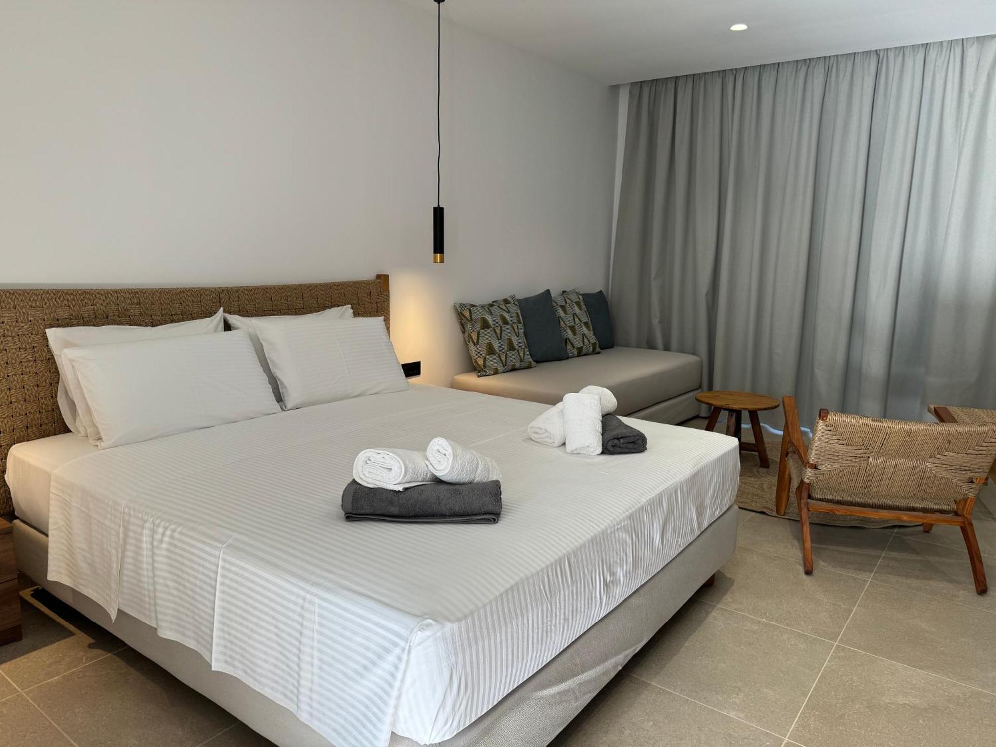 Johannes Boutique Apartments & Suites Афанту Экстерьер фото